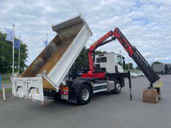 Camion porteur Renault C380 
