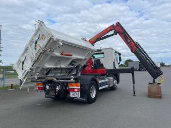 Camion porteur Renault C380 