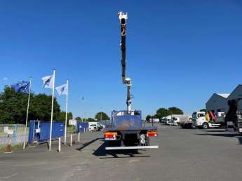 Camion porteur Scania 114G340 