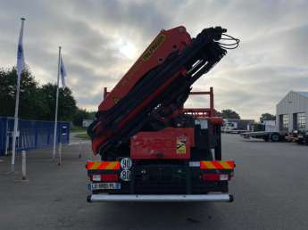 Camion porteur Renault C430 
