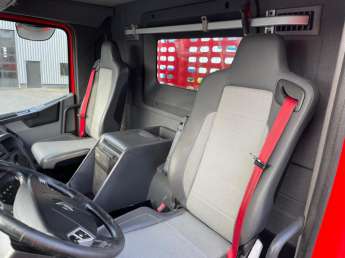 Camion porteur Renault C430 