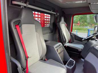 Camion porteur Renault C430 