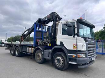 Camion porteur Scania P 380