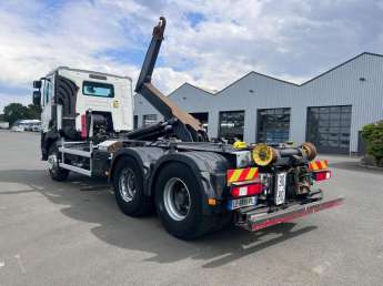 Camion porteur Renault C-Series 430.26