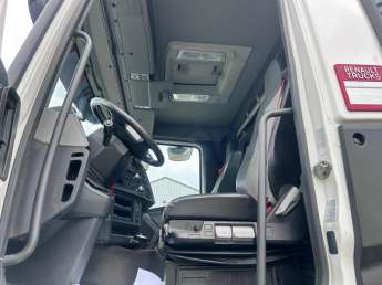 Camion porteur Renault C-Series 430.26