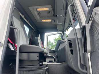 Camion porteur Renault C-Series 430.26