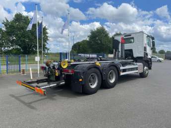 Camion porteur Renault C430 