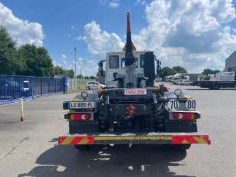 Camion porteur Iveco EUROCARGO 160E250 
