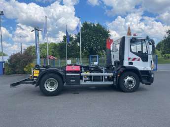 Camion porteur Iveco EUROCARGO 160E250 