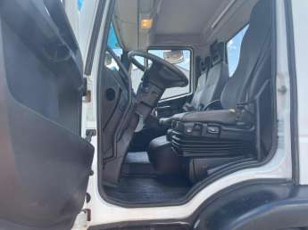 Camion porteur Iveco EUROCARGO 160E250 
