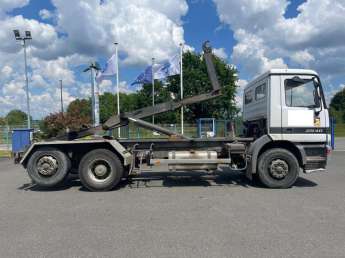 Camion porteur Mercedes ACTROS 25.40 