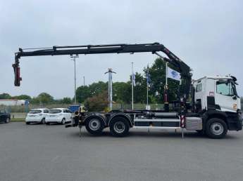Camion porteur Renault C440 