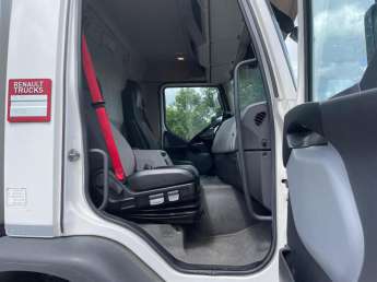 Camion porteur Renault D WIDE 320 