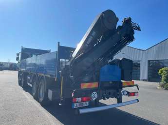 Camion porteur Renault C430 