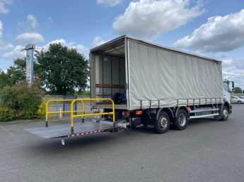 Camion porteur Mercedes AXOR 25.33 