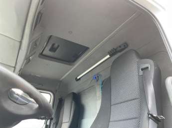 Camion porteur Mercedes AXOR 25.33 