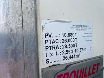 Camion porteur Mercedes AXOR 25.33 