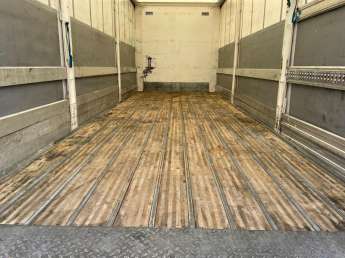 Camion porteur Mercedes ANTOS 25.36 