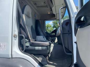 Camion porteur Renault PREMIUM 310 DXi 