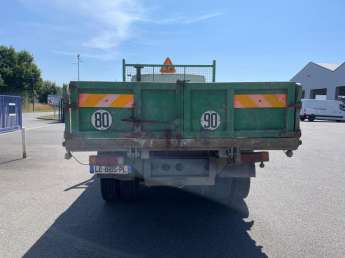 Camion porteur Volvo FL6 