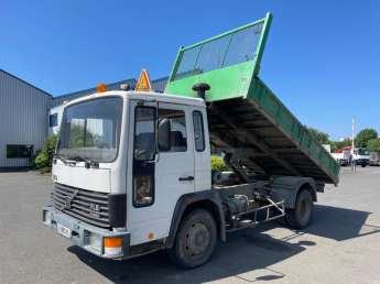 Camion porteur Volvo FL6 