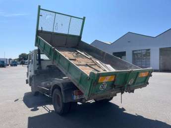 Camion porteur Volvo FL6 