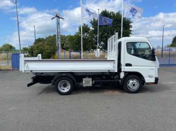 Utilitaire Mitsubishi Fuso Canter 