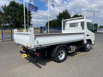 Utilitaire Mitsubishi Fuso Canter 