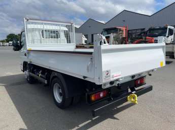 Utilitaire Mitsubishi Fuso Canter 