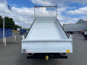 Utilitaire Mitsubishi Fuso Canter 