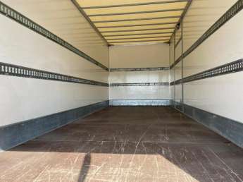 Camion porteur Mercedes ATEGO 12.18 