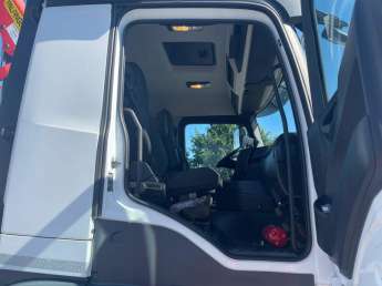 Camion porteur Mercedes AROCS 26.43 