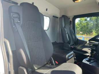 Camion porteur Mercedes AROCS 26.43 