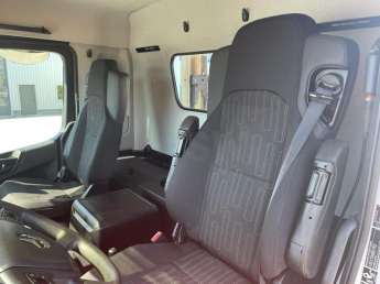 Camion porteur Mercedes AROCS 26.43 