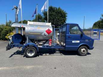 Camion porteur Iveco DAILY 35.10 
