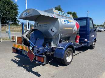 Camion porteur Iveco DAILY 35.10 
