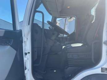 Camion porteur Renault D280.12 