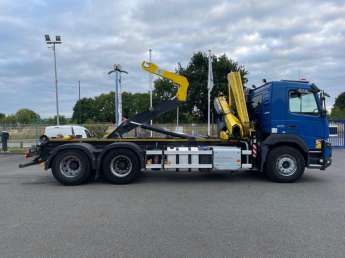 Camion porteur Volvo FMX 420 
