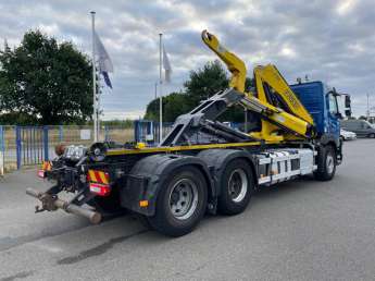 Camion porteur Volvo FMX 420 