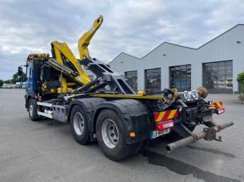 Camion porteur Volvo FMX 420 