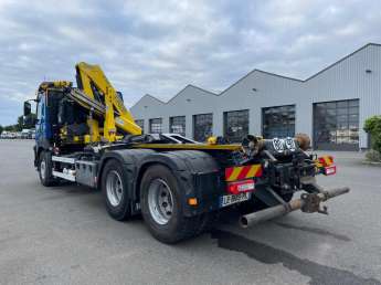 Camion porteur Volvo FMX 420 