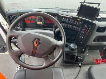 Camion porteur Renault D250 NARROW / D16 