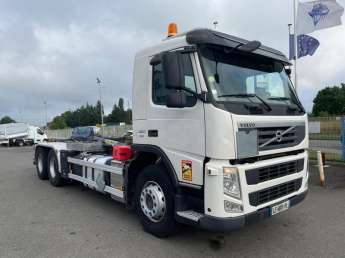 Camion porteur Volvo FM 420 