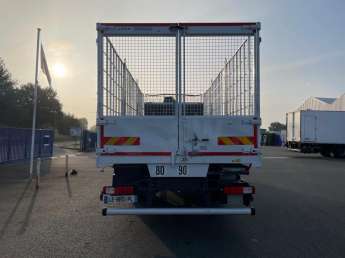 Camion porteur Renault C320 