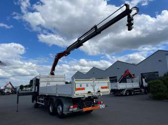 Camion porteur Renault C380 