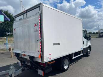 Utilitaire Iveco DAILY 35C18 