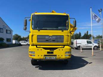 Camion porteur MAN TGA 33.360 
