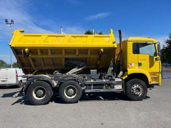 Camion porteur MAN TGA 33.360 