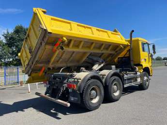 Camion porteur MAN TGA 33.360 