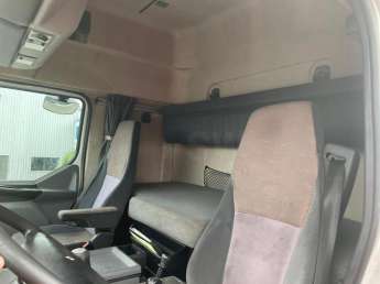 Tracteur routier Renault PREMIUM 420 DCi 
